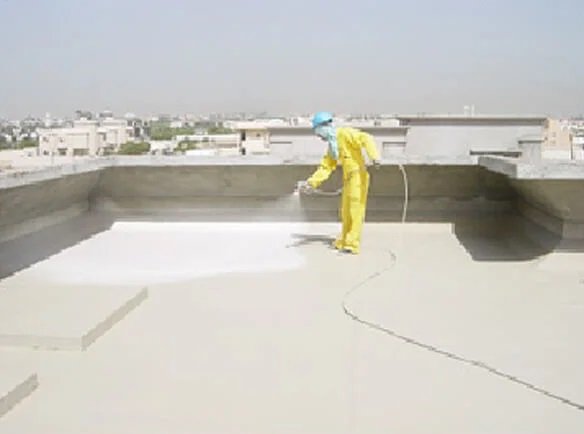 عوازل مائية في الدمام والشرقية: حماية فعّالة ضد تسربات المياه